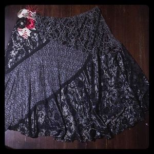 ColdWater Creek Black and Silver Skirt